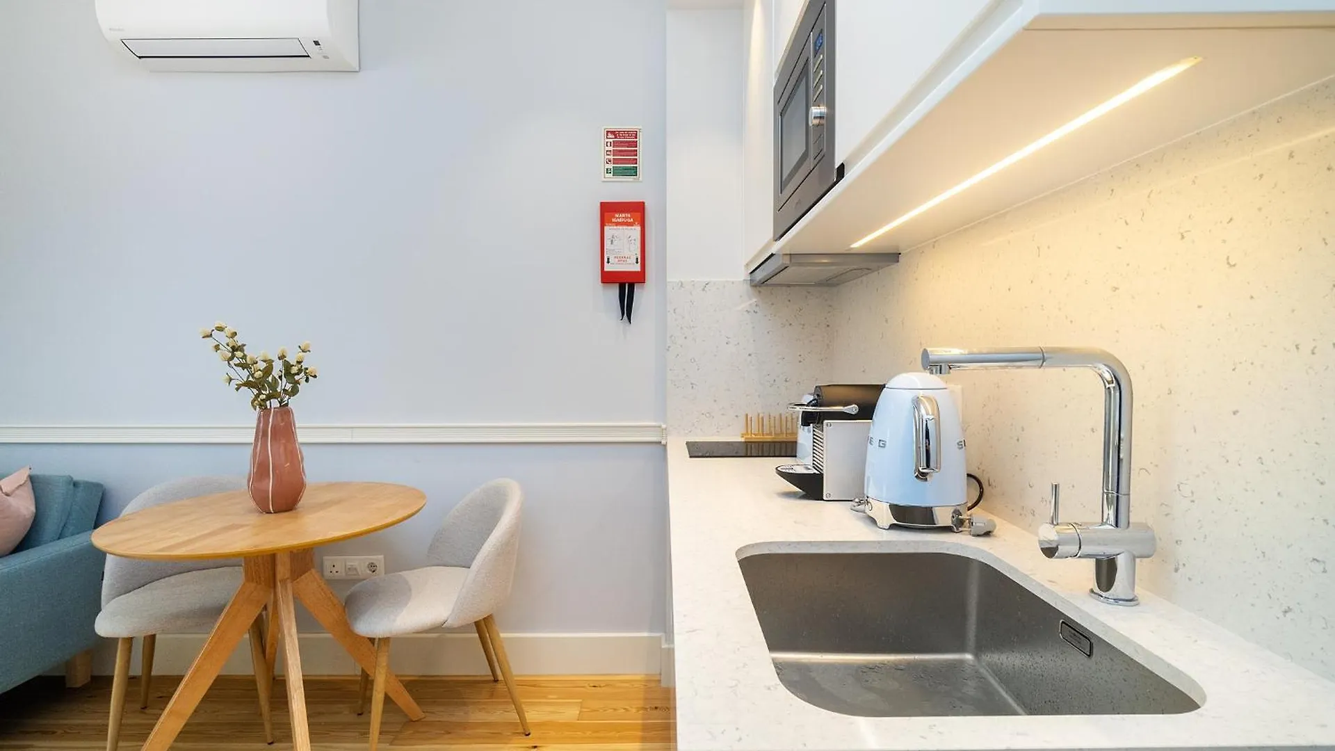 Chiado Charming Apartments Lisboa Πορτογαλία